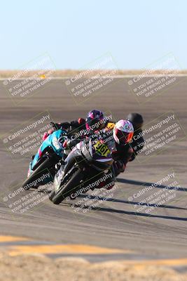 media/Jan-13-2024-SoCal Trackdays (Sat) [[9c032fe5aa]]/Bowl Exit Set 2 (1135am)/